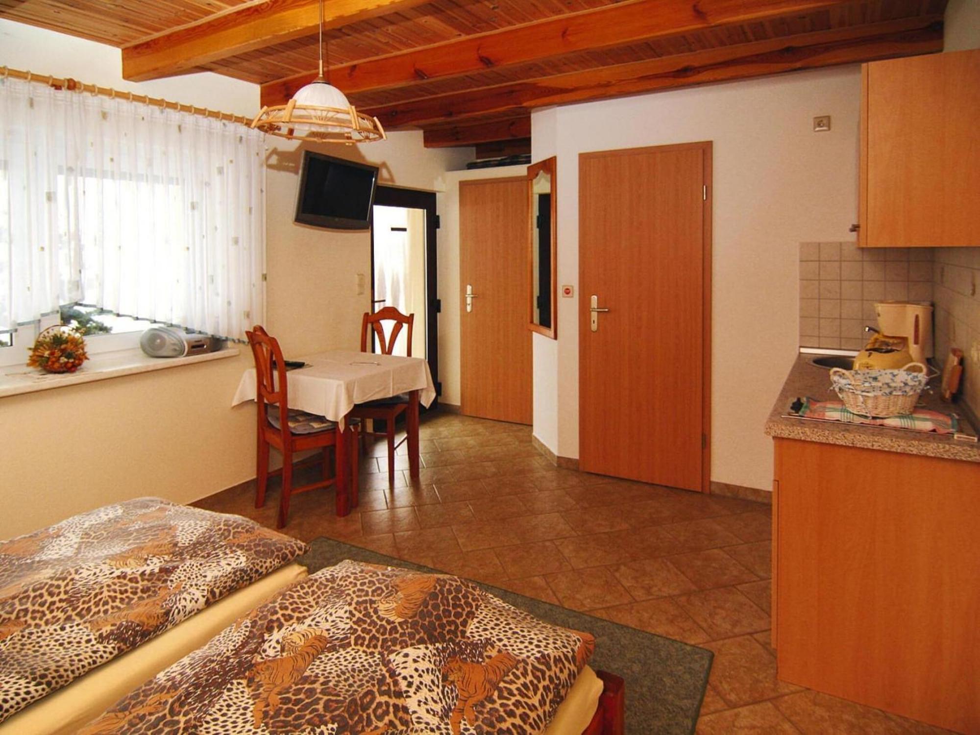 Bungalow In L Bben With A Terrace Lubben Exterior photo