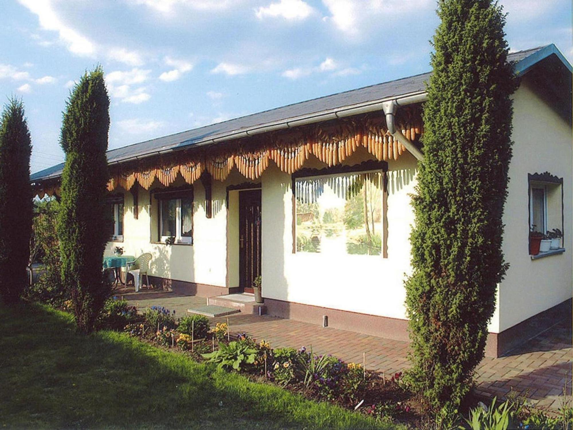 Bungalow In L Bben With A Terrace Lubben Exterior photo